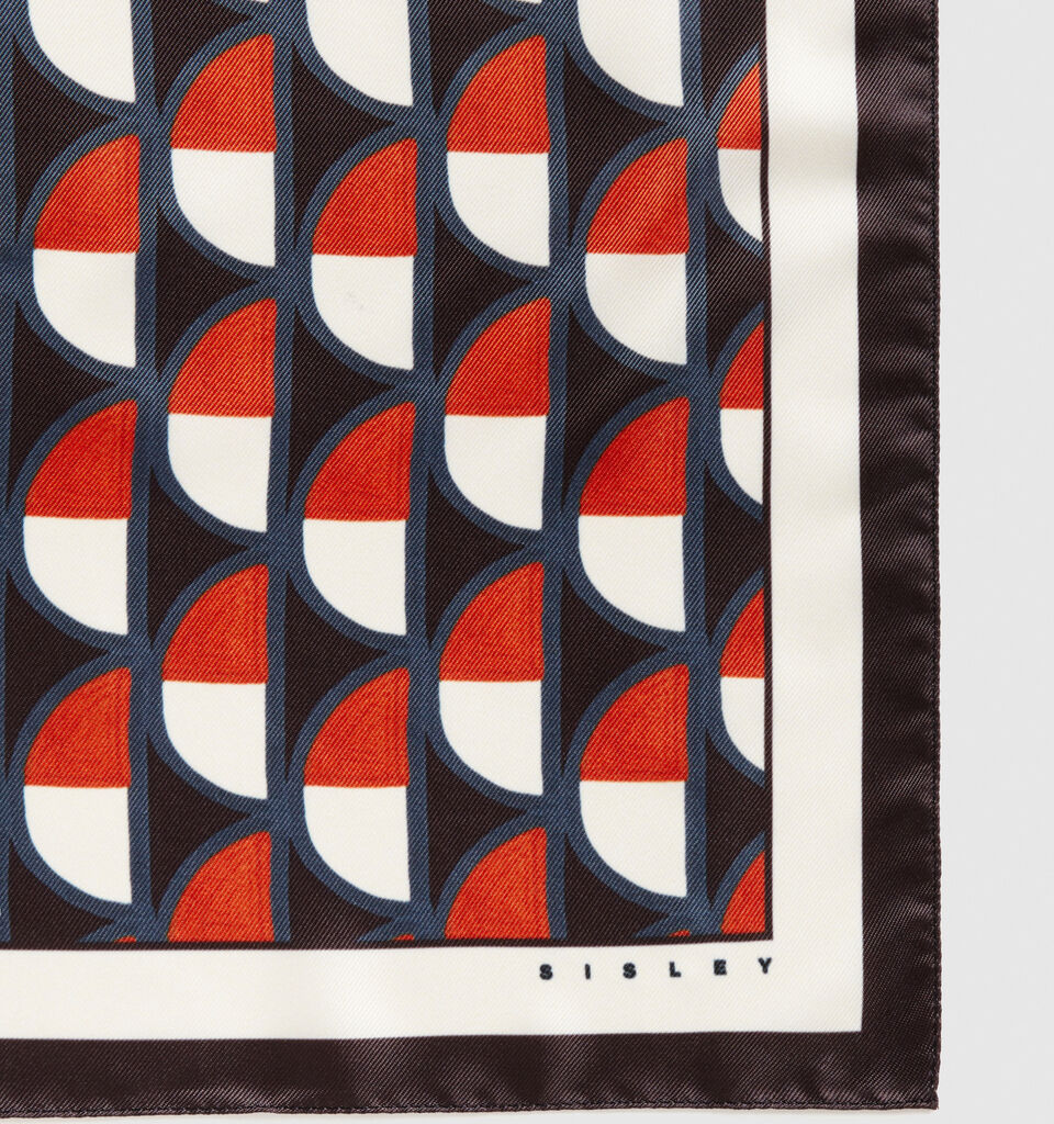 Printed square scarf - null - Multi-color | Sisley image number 2